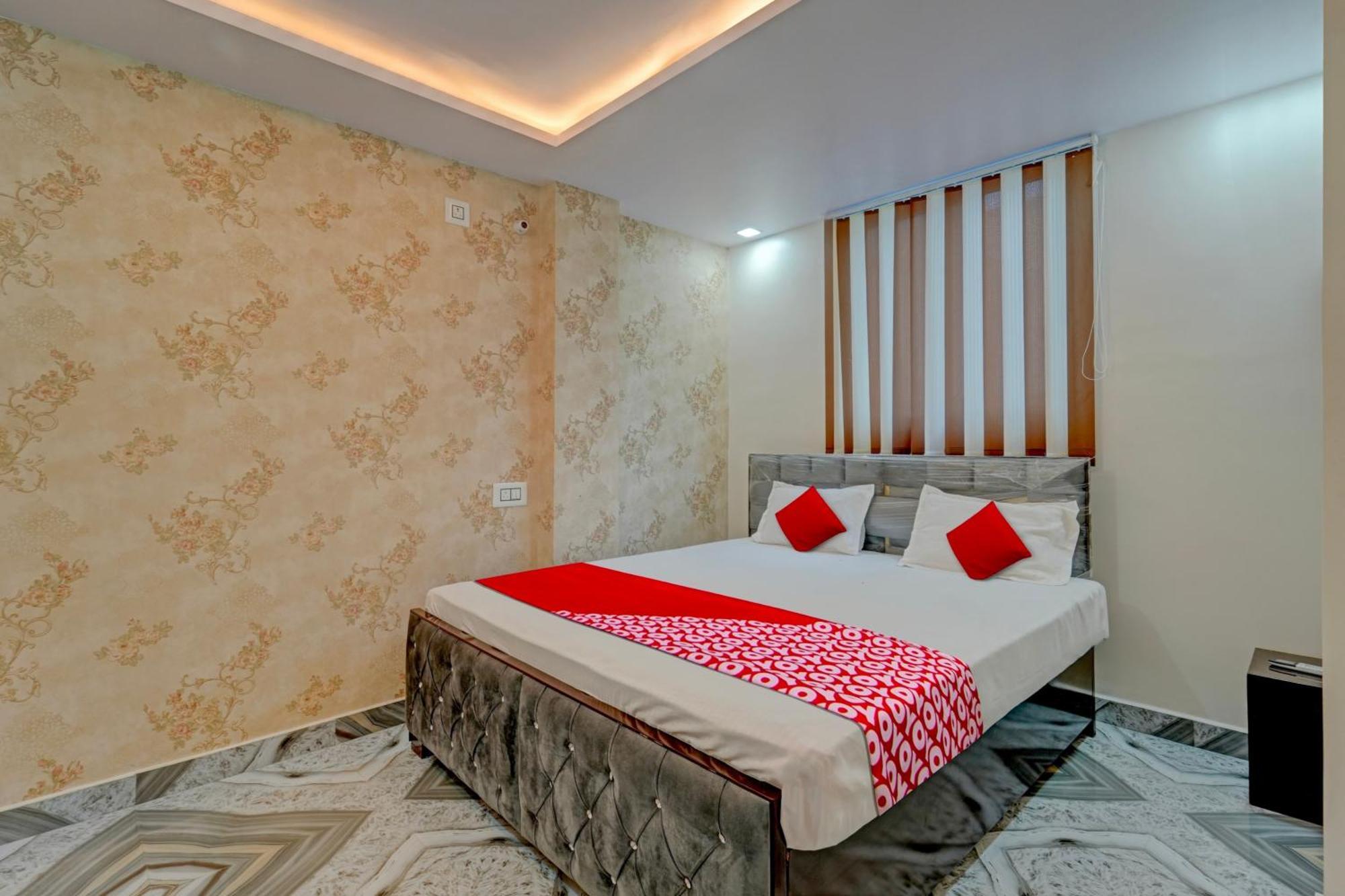 פאטנה Super Hotel O M. S. Inn מראה חיצוני תמונה